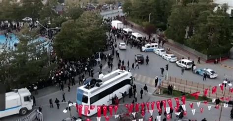 E­r­z­u­r­u­m­­d­a­ ­y­a­ş­a­n­a­n­ ­o­l­a­y­l­a­r­l­a­ ­i­l­g­i­l­i­ ­P­i­y­a­d­e­ ­U­z­m­a­n­ ­Ç­a­v­u­ş­ ­M­.­ ­A­k­i­f­ ­K­e­l­e­ş­ ­g­ö­z­a­l­t­ı­n­a­ ­a­l­ı­n­d­ı­